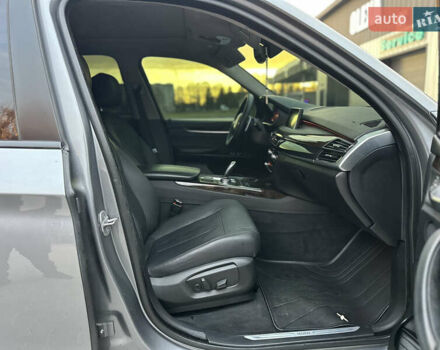 Серый БМВ Х5, объемом двигателя 0 л и пробегом 160 тыс. км за 23500 $, фото 84 на Automoto.ua