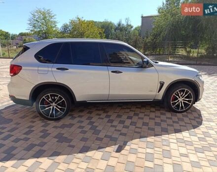 Серый БМВ Х5, объемом двигателя 2.99 л и пробегом 295 тыс. км за 19700 $, фото 6 на Automoto.ua