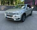 Серый БМВ Х5, объемом двигателя 3 л и пробегом 175 тыс. км за 31000 $, фото 1 на Automoto.ua