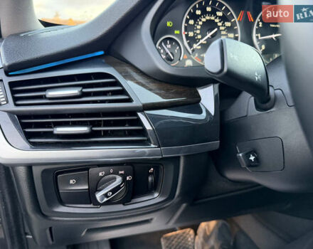 Серый БМВ Х5, объемом двигателя 2.98 л и пробегом 264 тыс. км за 18500 $, фото 25 на Automoto.ua