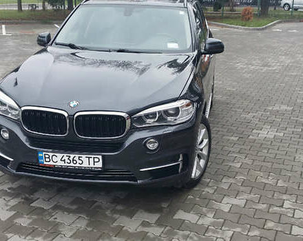 Сірий БМВ Х5, об'ємом двигуна 2.98 л та пробігом 280 тис. км за 18900 $, фото 4 на Automoto.ua