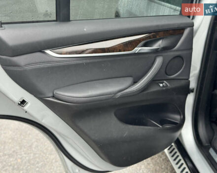 Сірий БМВ Х5, об'ємом двигуна 3 л та пробігом 240 тис. км за 15400 $, фото 14 на Automoto.ua