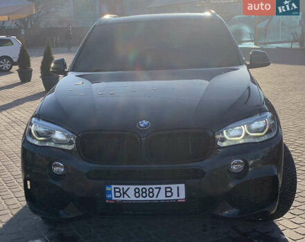Сірий БМВ Х5, об'ємом двигуна 2.99 л та пробігом 300 тис. км за 25000 $, фото 5 на Automoto.ua