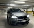 Серый БМВ Х5, объемом двигателя 3 л и пробегом 130 тыс. км за 36900 $, фото 4 на Automoto.ua