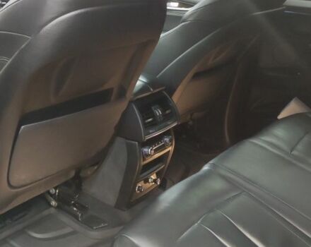 Серый БМВ Х5, объемом двигателя 3 л и пробегом 195 тыс. км за 26000 $, фото 5 на Automoto.ua