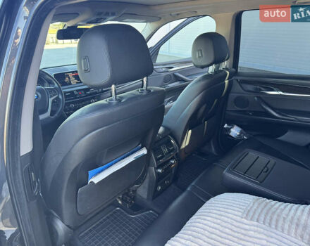 Серый БМВ Х5, объемом двигателя 2.98 л и пробегом 283 тыс. км за 25200 $, фото 21 на Automoto.ua