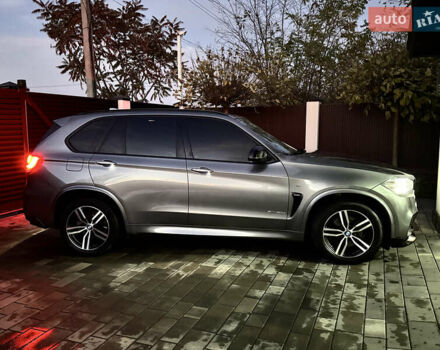 Сірий БМВ Х5, об'ємом двигуна 2.99 л та пробігом 195 тис. км за 33700 $, фото 43 на Automoto.ua