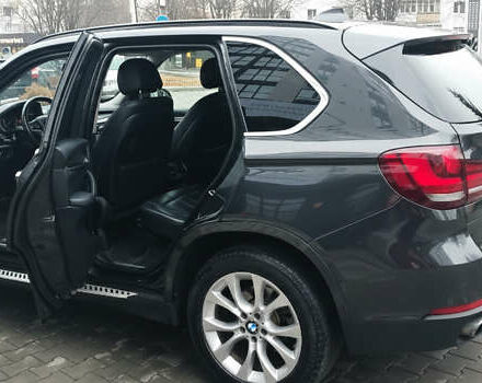 Сірий БМВ Х5, об'ємом двигуна 2.98 л та пробігом 280 тис. км за 18900 $, фото 16 на Automoto.ua
