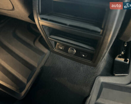 Серый БМВ Х5, объемом двигателя 2.99 л и пробегом 256 тыс. км за 30500 $, фото 35 на Automoto.ua