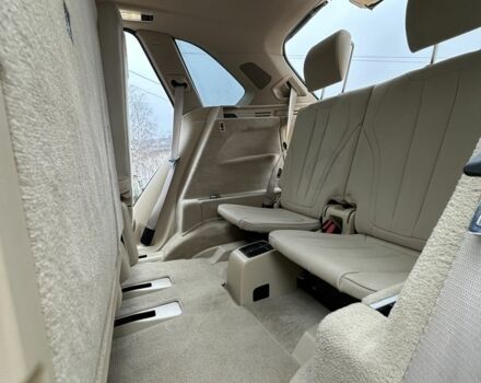 Серый БМВ Х5, объемом двигателя 3 л и пробегом 233 тыс. км за 25900 $, фото 10 на Automoto.ua
