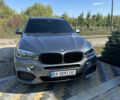 Серый БМВ Х5, объемом двигателя 3 л и пробегом 290 тыс. км за 29500 $, фото 13 на Automoto.ua