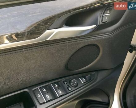 Сірий БМВ Х5, об'ємом двигуна 2.98 л та пробігом 145 тис. км за 22900 $, фото 11 на Automoto.ua