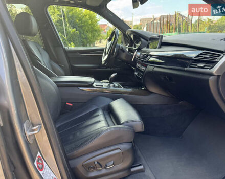 Серый БМВ Х5, объемом двигателя 2.99 л и пробегом 183 тыс. км за 27999 $, фото 9 на Automoto.ua