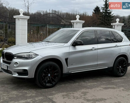 Серый БМВ Х5, объемом двигателя 3 л и пробегом 294 тыс. км за 22100 $, фото 4 на Automoto.ua