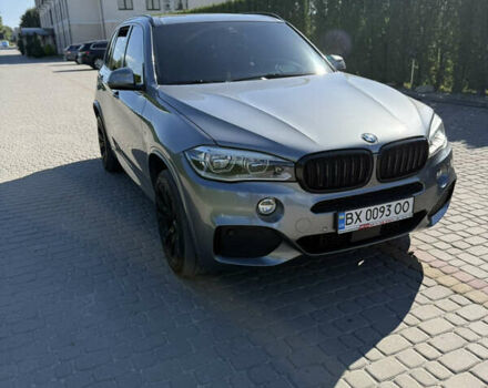 Серый БМВ Х5, объемом двигателя 3 л и пробегом 305 тыс. км за 28000 $, фото 4 на Automoto.ua