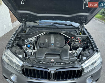 Серый БМВ Х5, объемом двигателя 2.99 л и пробегом 256 тыс. км за 30500 $, фото 53 на Automoto.ua