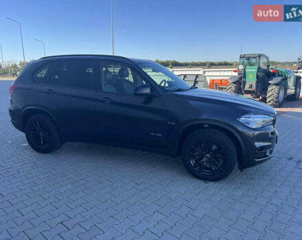 Серый БМВ Х5, объемом двигателя 2.98 л и пробегом 283 тыс. км за 25200 $, фото 45 на Automoto.ua