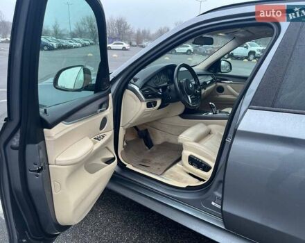 Серый БМВ Х5, объемом двигателя 2.98 л и пробегом 165 тыс. км за 22000 $, фото 6 на Automoto.ua