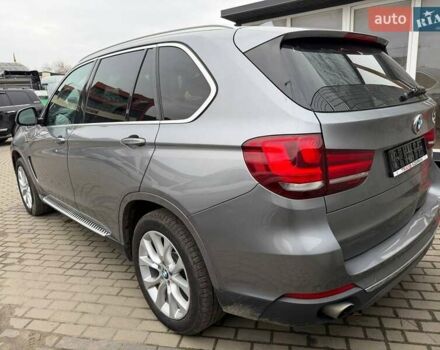 Сірий БМВ Х5, об'ємом двигуна 3 л та пробігом 235 тис. км за 16900 $, фото 5 на Automoto.ua