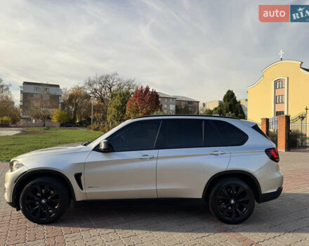 Серый БМВ Х5, объемом двигателя 2.99 л и пробегом 280 тыс. км за 20699 $, фото 4 на Automoto.ua