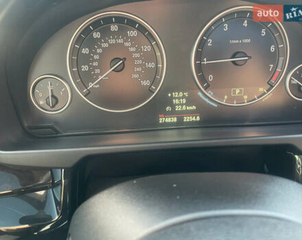 Серый БМВ Х5, объемом двигателя 3 л и пробегом 280 тыс. км за 20500 $, фото 7 на Automoto.ua