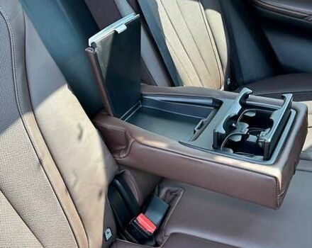 Серый БМВ Х5, объемом двигателя 3 л и пробегом 140 тыс. км за 28500 $, фото 32 на Automoto.ua