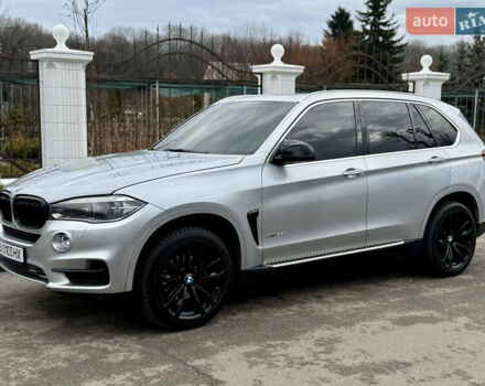 Серый БМВ Х5, объемом двигателя 3 л и пробегом 294 тыс. км за 22100 $, фото 3 на Automoto.ua