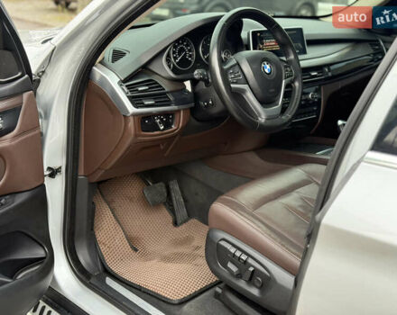 Серый БМВ Х5, объемом двигателя 3 л и пробегом 294 тыс. км за 22100 $, фото 33 на Automoto.ua