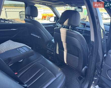 Серый БМВ Х5, объемом двигателя 2.98 л и пробегом 283 тыс. км за 25200 $, фото 19 на Automoto.ua