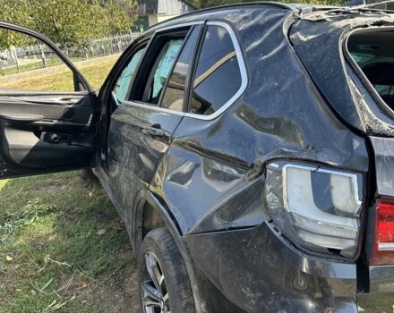 Серый БМВ Х5, объемом двигателя 3 л и пробегом 237 тыс. км за 100 $, фото 10 на Automoto.ua