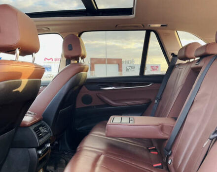 Серый БМВ Х5, объемом двигателя 2.98 л и пробегом 175 тыс. км за 20900 $, фото 13 на Automoto.ua