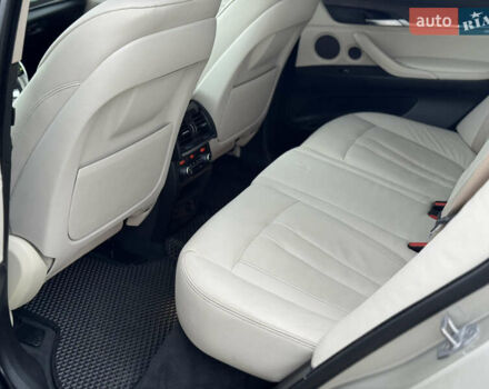 Серый БМВ Х5, объемом двигателя 2.99 л и пробегом 177 тыс. км за 29500 $, фото 16 на Automoto.ua