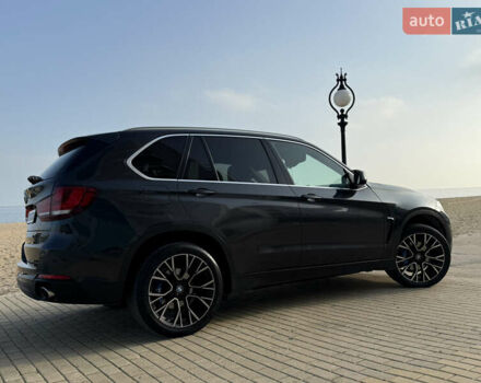 Сірий БМВ Х5, об'ємом двигуна 2 л та пробігом 180 тис. км за 25800 $, фото 18 на Automoto.ua