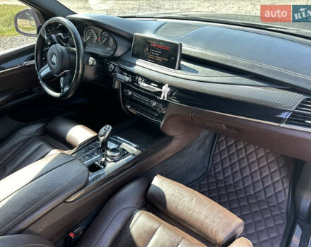 Серый БМВ Х5, объемом двигателя 3 л и пробегом 290 тыс. км за 29500 $, фото 21 на Automoto.ua