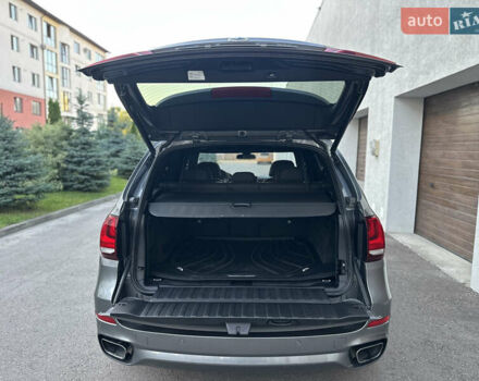 Серый БМВ Х5, объемом двигателя 2.99 л и пробегом 256 тыс. км за 30500 $, фото 26 на Automoto.ua