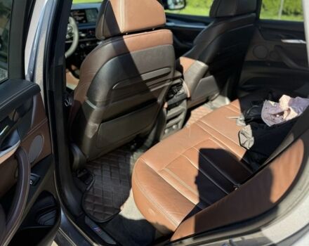 Сірий БМВ Х5, об'ємом двигуна 3 л та пробігом 278 тис. км за 28500 $, фото 9 на Automoto.ua