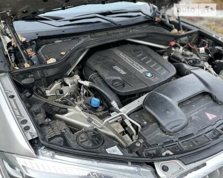 Сірий БМВ Х5, об'ємом двигуна 3 л та пробігом 267 тис. км за 36500 $, фото 75 на Automoto.ua