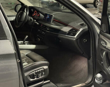 Сірий БМВ Х5, об'ємом двигуна 2.99 л та пробігом 302 тис. км за 27500 $, фото 12 на Automoto.ua