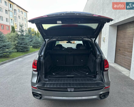 Серый БМВ Х5, объемом двигателя 2.99 л и пробегом 256 тыс. км за 30500 $, фото 24 на Automoto.ua