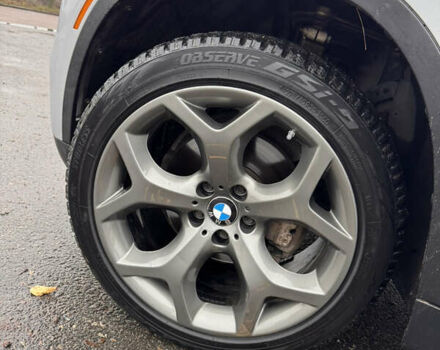 Серый БМВ Х5, объемом двигателя 3 л и пробегом 250 тыс. км за 25000 $, фото 9 на Automoto.ua