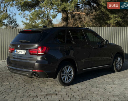 Серый БМВ Х5, объемом двигателя 2.98 л и пробегом 142 тыс. км за 20900 $, фото 5 на Automoto.ua