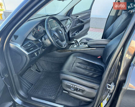 Серый БМВ Х5, объемом двигателя 2.98 л и пробегом 283 тыс. км за 25200 $, фото 24 на Automoto.ua
