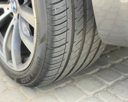 Серый БМВ Х5, объемом двигателя 2 л и пробегом 232 тыс. км за 27000 $, фото 14 на Automoto.ua