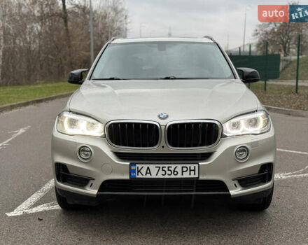 Серый БМВ Х5, объемом двигателя 3 л и пробегом 240 тыс. км за 19900 $, фото 4 на Automoto.ua