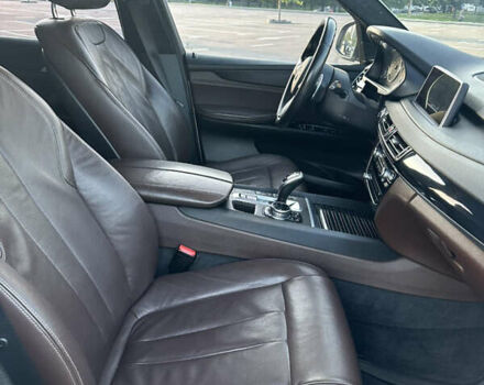 Сірий БМВ Х5, об'ємом двигуна 2 л та пробігом 256 тис. км за 26000 $, фото 24 на Automoto.ua