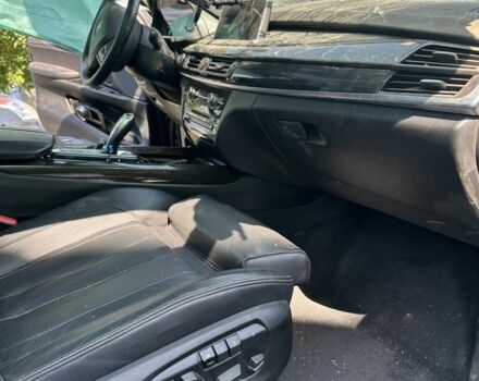 Серый БМВ Х5, объемом двигателя 3 л и пробегом 237 тыс. км за 100 $, фото 16 на Automoto.ua