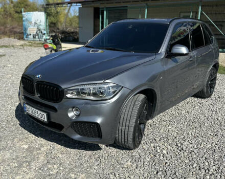 Серый БМВ Х5, объемом двигателя 3 л и пробегом 290 тыс. км за 29500 $, фото 4 на Automoto.ua