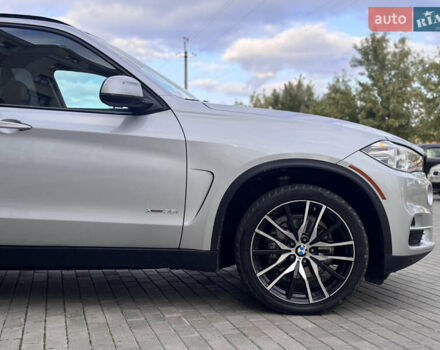 Серый БМВ Х5, объемом двигателя 3 л и пробегом 161 тыс. км за 21990 $, фото 18 на Automoto.ua