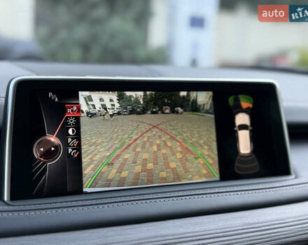 Серый БМВ Х5, объемом двигателя 2.99 л и пробегом 141 тыс. км за 38700 $, фото 33 на Automoto.ua