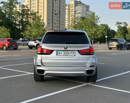 Сірий БМВ Х5, об'ємом двигуна 2 л та пробігом 256 тис. км за 26000 $, фото 3 на Automoto.ua